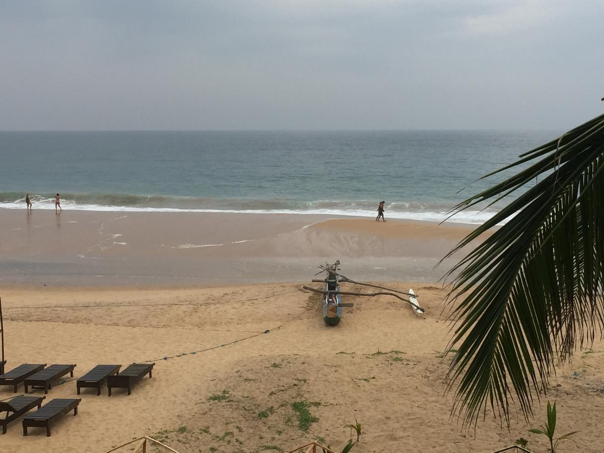 Serenade Beach Hotel Hikkaduwa Exterior photo